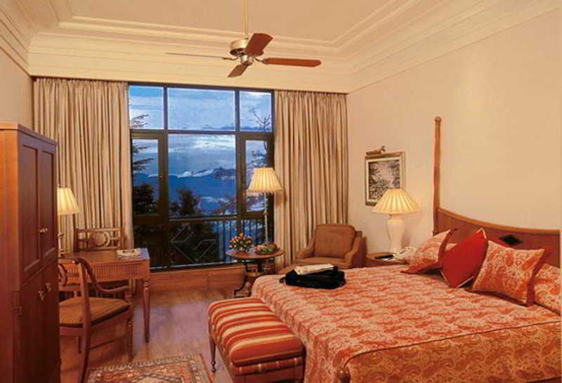Wildflower Hall, An Oberoi Resort, Shimla Room photo